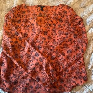 Blouse with metal cut out